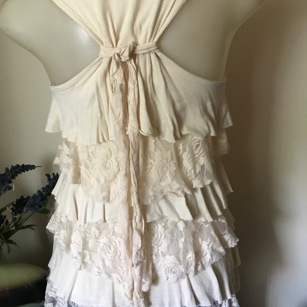Cream Lace Ruffle Tank - Picture 4 of 7